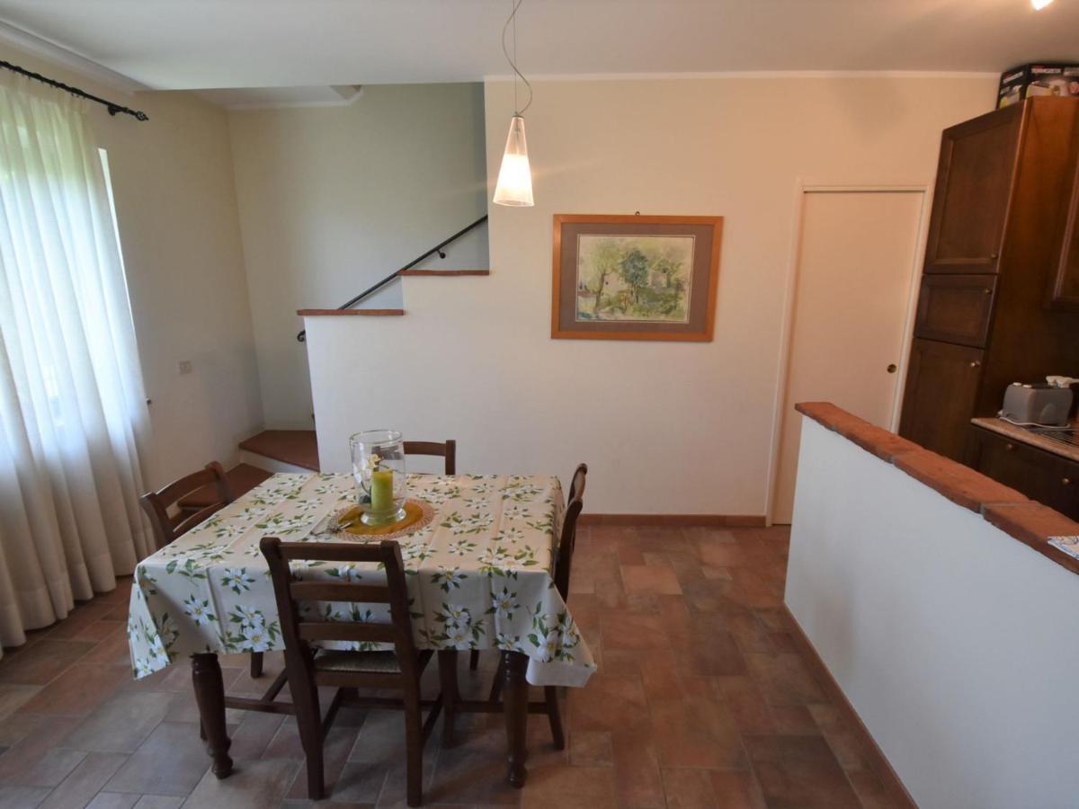 Apartment La Corte Bricca - Trilo B By Interhome Castana  المظهر الخارجي الصورة